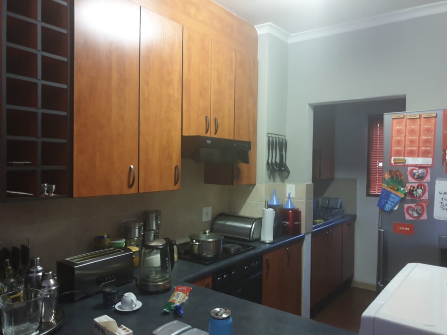 2 Bedroom Property for Sale in Sinoville Gauteng