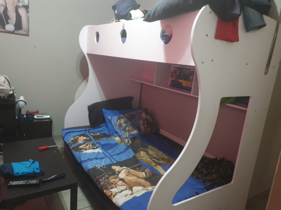 2 Bedroom Property for Sale in Sinoville Gauteng