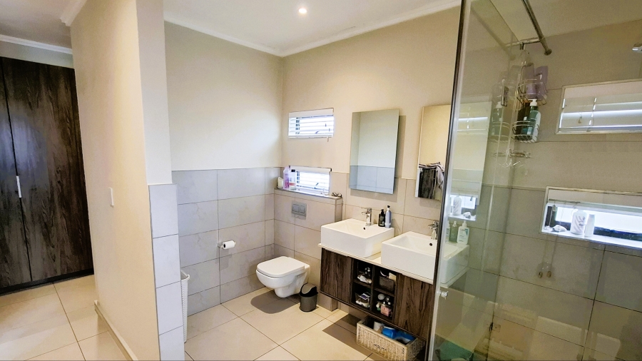 3 Bedroom Property for Sale in Bryanston Gauteng