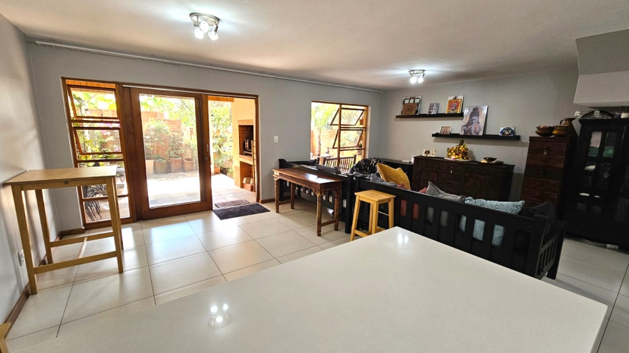 3 Bedroom Property for Sale in Mooikloof Gauteng