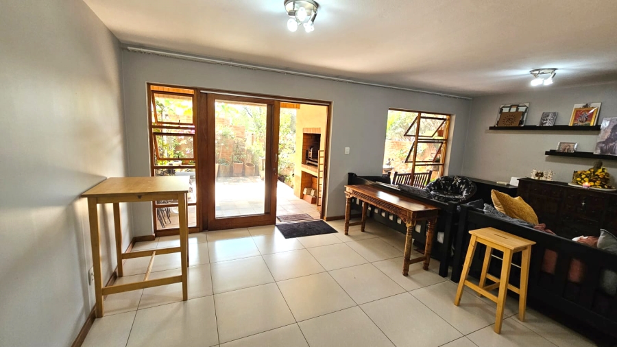 3 Bedroom Property for Sale in Mooikloof Gauteng