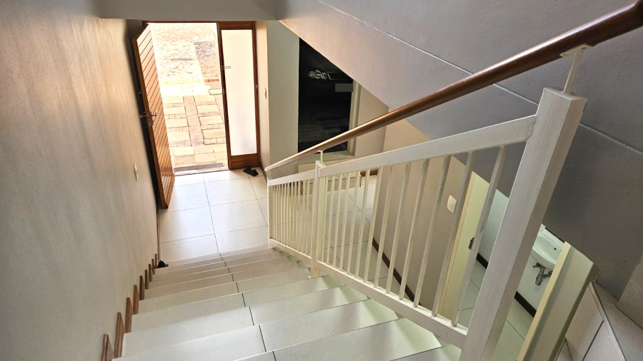 3 Bedroom Property for Sale in Mooikloof Gauteng