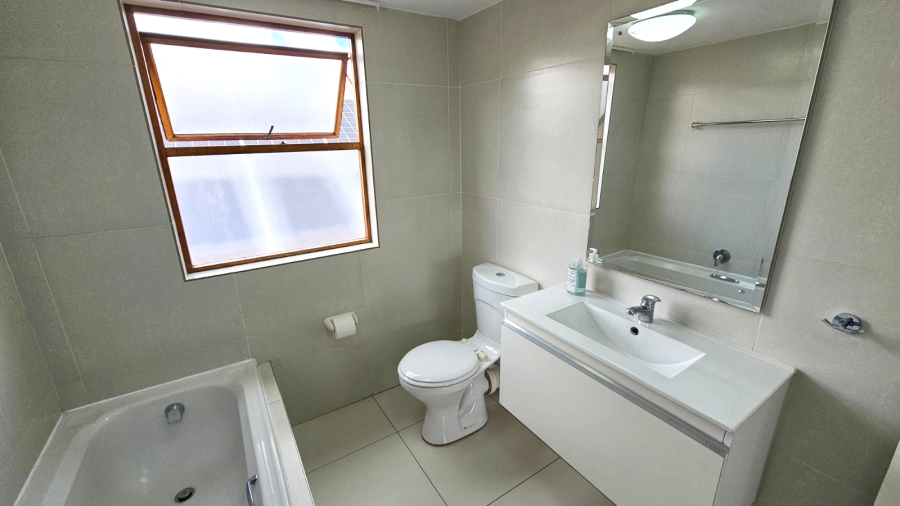 3 Bedroom Property for Sale in Mooikloof Gauteng