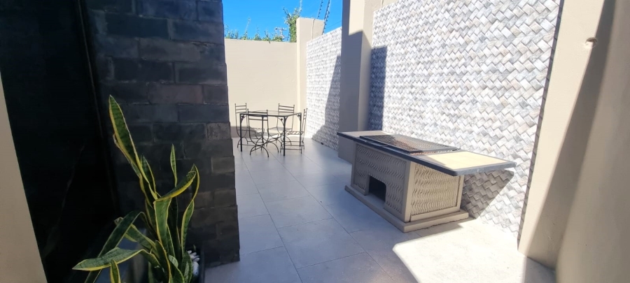 To Let 2 Bedroom Property for Rent in Menlo Park Gauteng