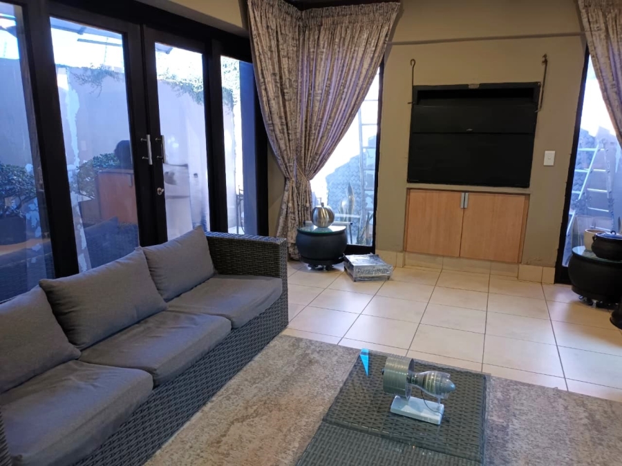 To Let 2 Bedroom Property for Rent in Menlo Park Gauteng