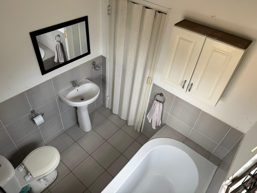 4 Bedroom Property for Sale in Cosmo City Gauteng