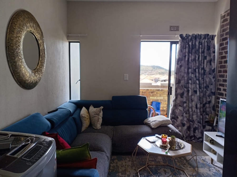 2 Bedroom Property for Sale in Lotus Gardens Gauteng