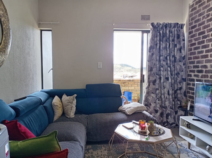 2 Bedroom Property for Sale in Lotus Gardens Gauteng