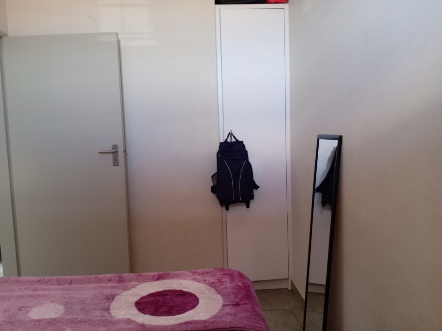2 Bedroom Property for Sale in Lotus Gardens Gauteng