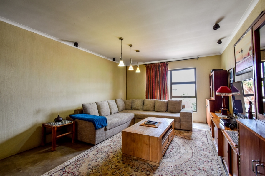 4 Bedroom Property for Sale in Olympus AH Gauteng