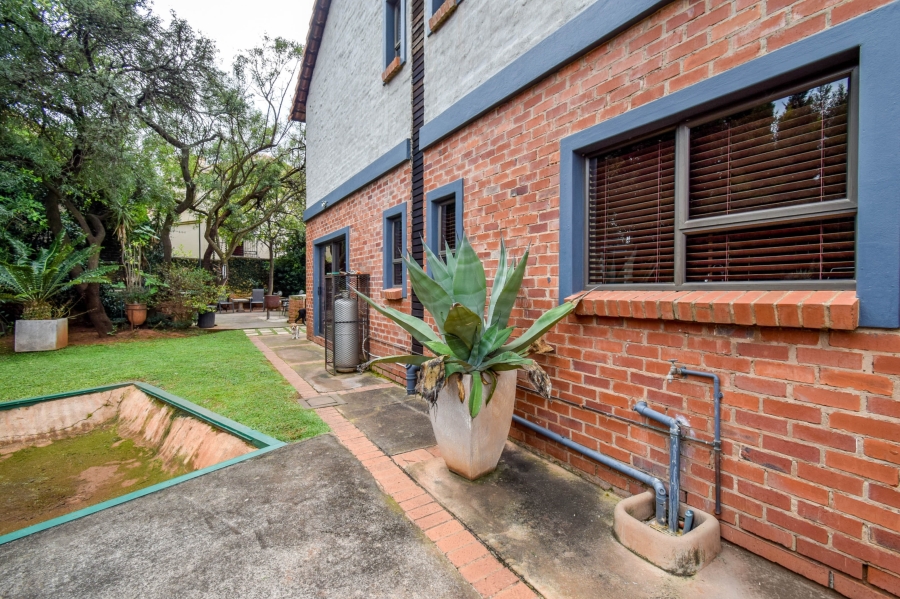 4 Bedroom Property for Sale in Olympus AH Gauteng
