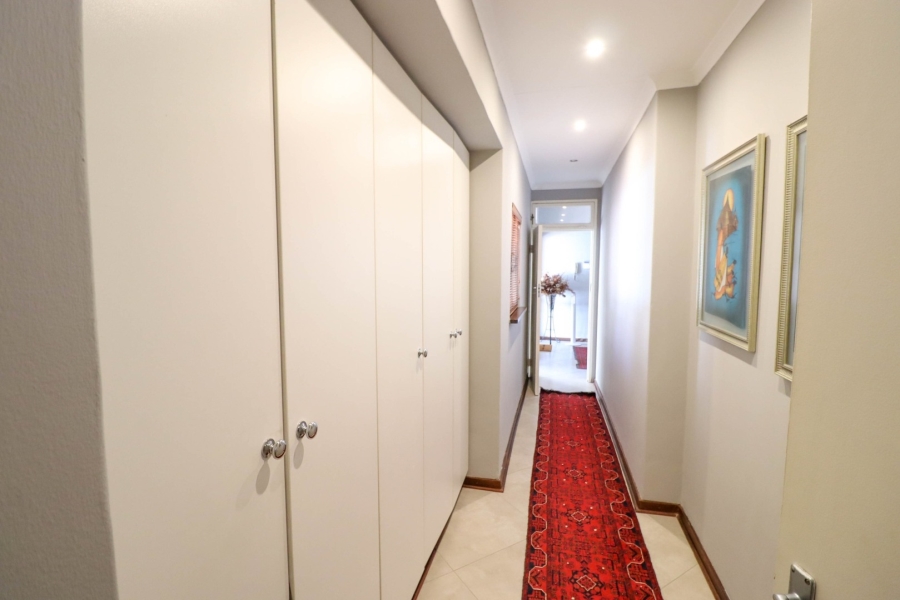 5 Bedroom Property for Sale in Rivonia Gauteng