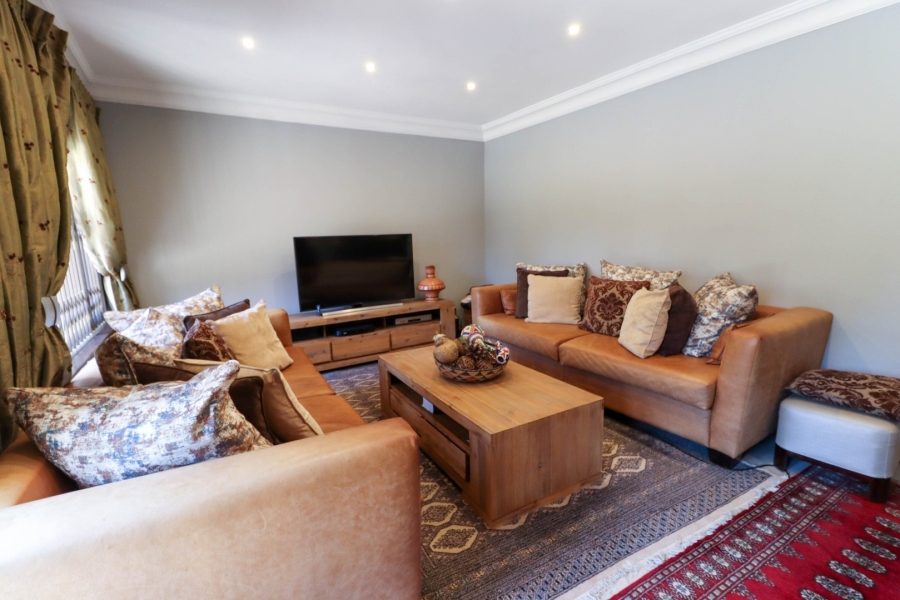 5 Bedroom Property for Sale in Rivonia Gauteng
