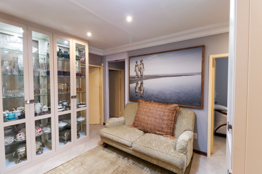 5 Bedroom Property for Sale in Rivonia Gauteng