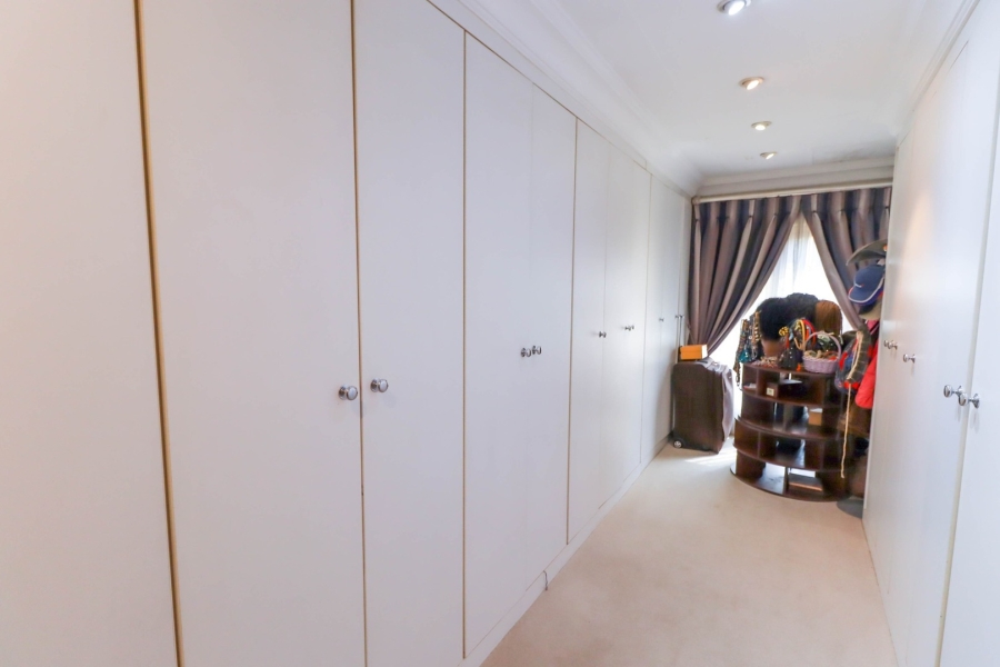 5 Bedroom Property for Sale in Rivonia Gauteng