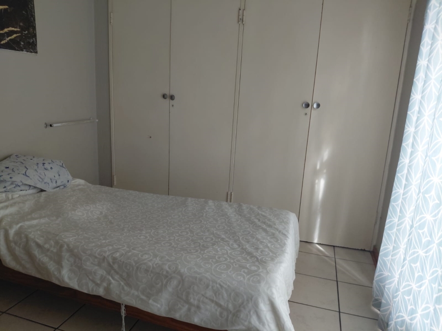 5 Bedroom Property for Sale in Westdene Gauteng