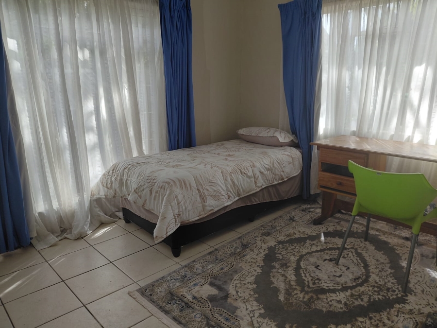 5 Bedroom Property for Sale in Westdene Gauteng
