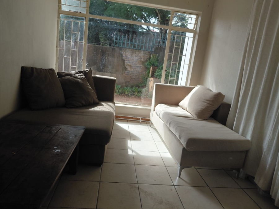 5 Bedroom Property for Sale in Westdene Gauteng
