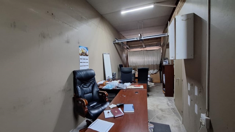 4 Bedroom Property for Sale in Glen Marais Gauteng