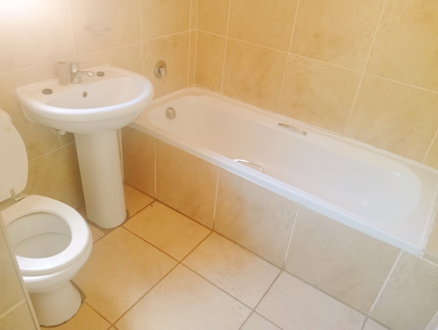 To Let 3 Bedroom Property for Rent in Andeon AH Gauteng