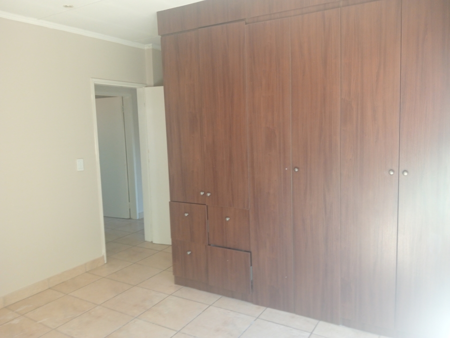 To Let 3 Bedroom Property for Rent in Andeon AH Gauteng