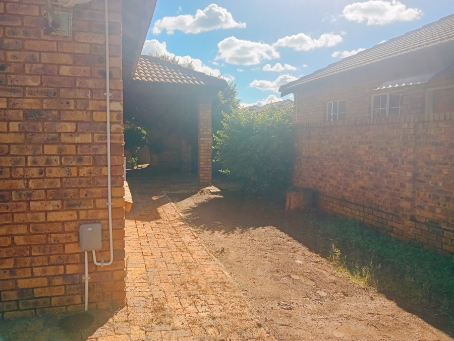 To Let 3 Bedroom Property for Rent in Andeon AH Gauteng