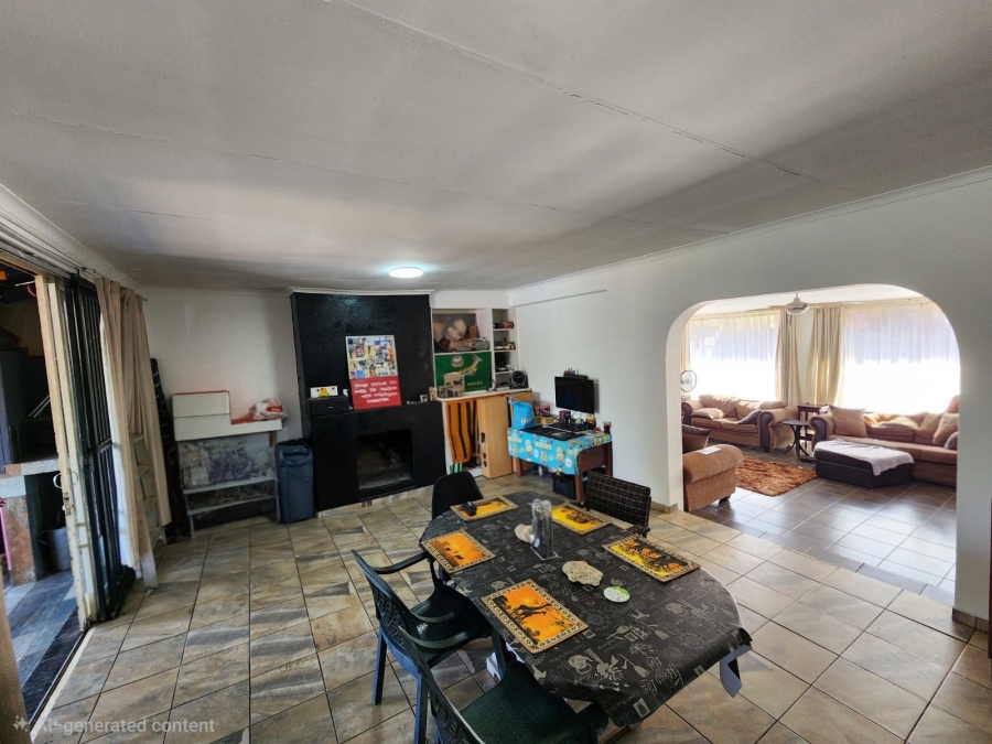 3 Bedroom Property for Sale in Mountain View Gauteng