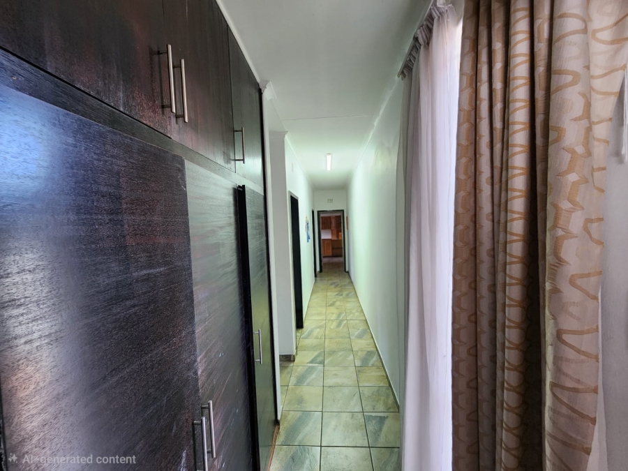 3 Bedroom Property for Sale in Mountain View Gauteng