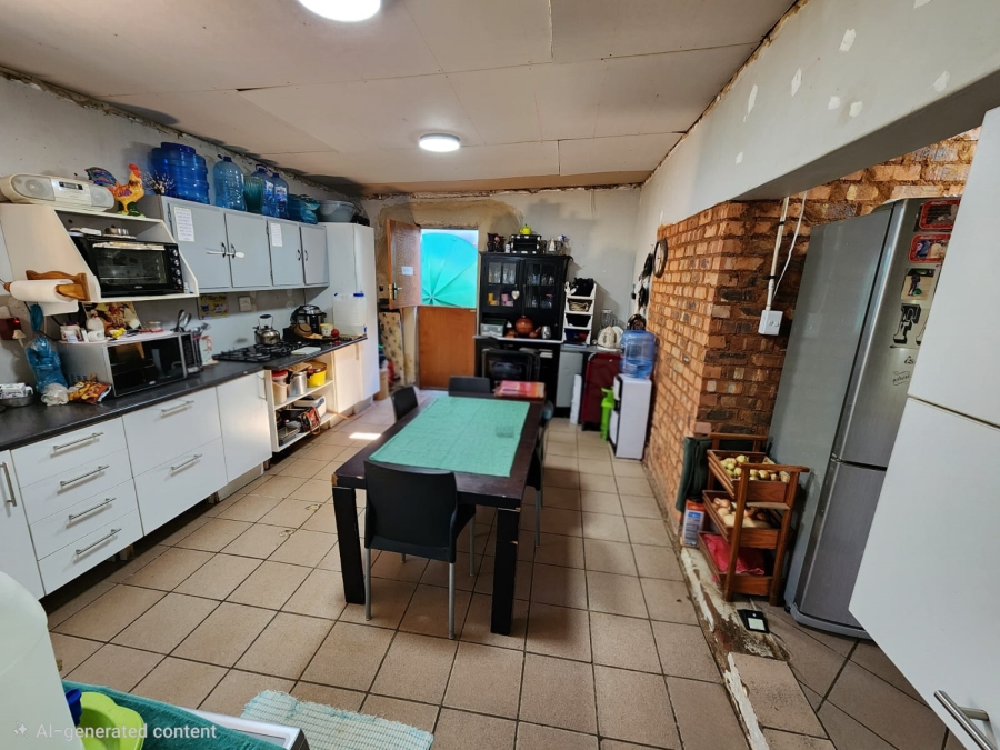 3 Bedroom Property for Sale in Mountain View Gauteng