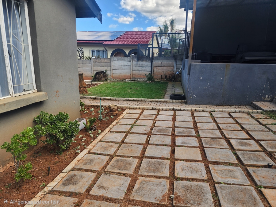 3 Bedroom Property for Sale in Mountain View Gauteng