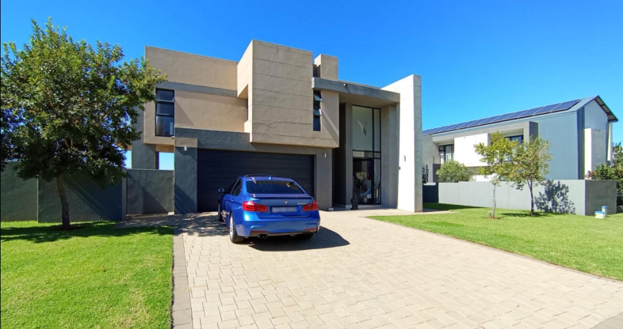 4 Bedroom Property for Sale in Midstream Ridge Gauteng
