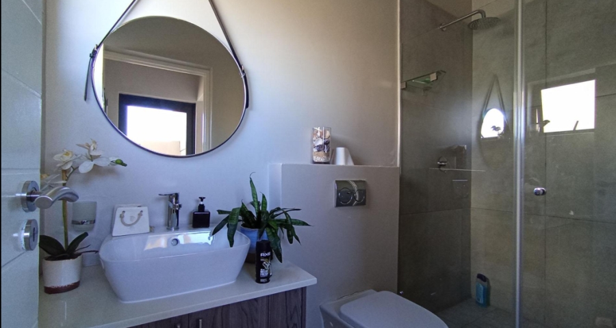 4 Bedroom Property for Sale in Midstream Ridge Gauteng