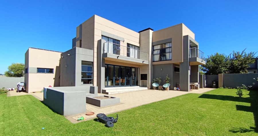 4 Bedroom Property for Sale in Midstream Ridge Gauteng