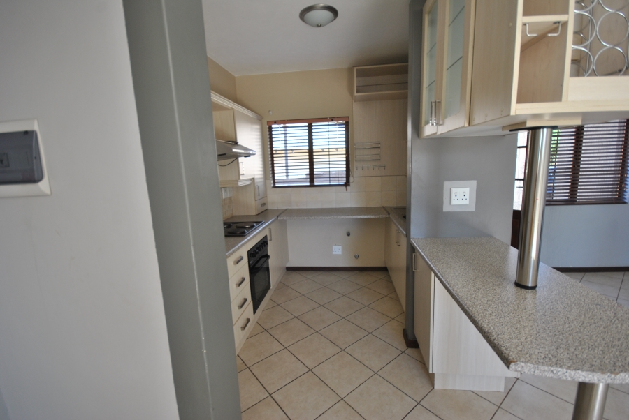 2 Bedroom Property for Sale in Country View Estate Gauteng