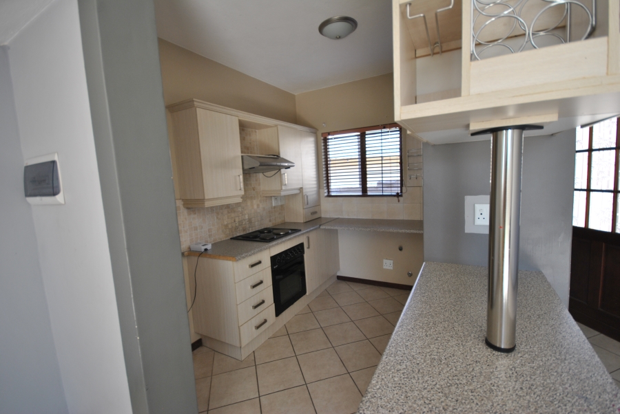 2 Bedroom Property for Sale in Country View Estate Gauteng