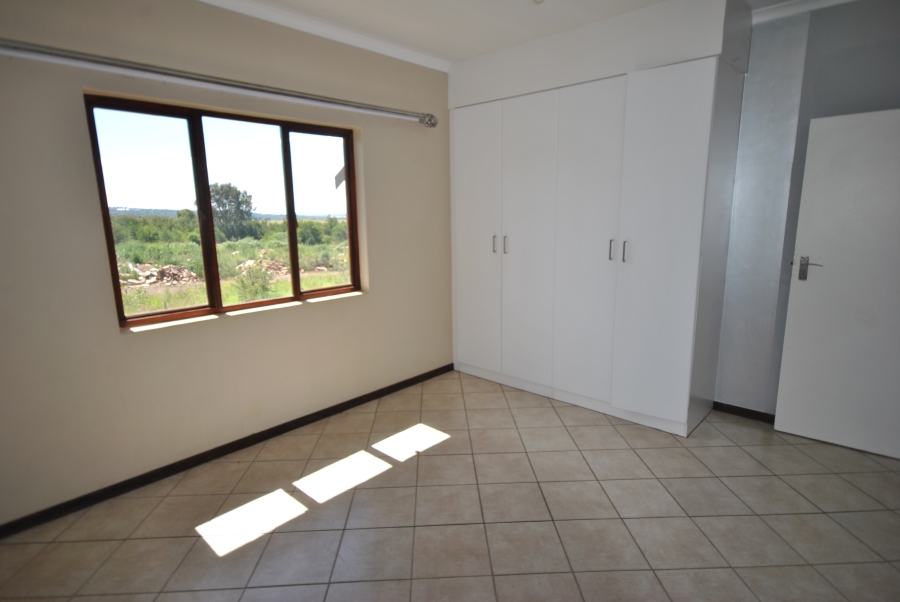 2 Bedroom Property for Sale in Country View Estate Gauteng