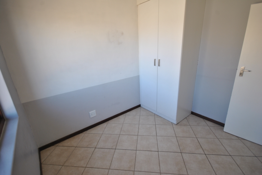 2 Bedroom Property for Sale in Country View Estate Gauteng
