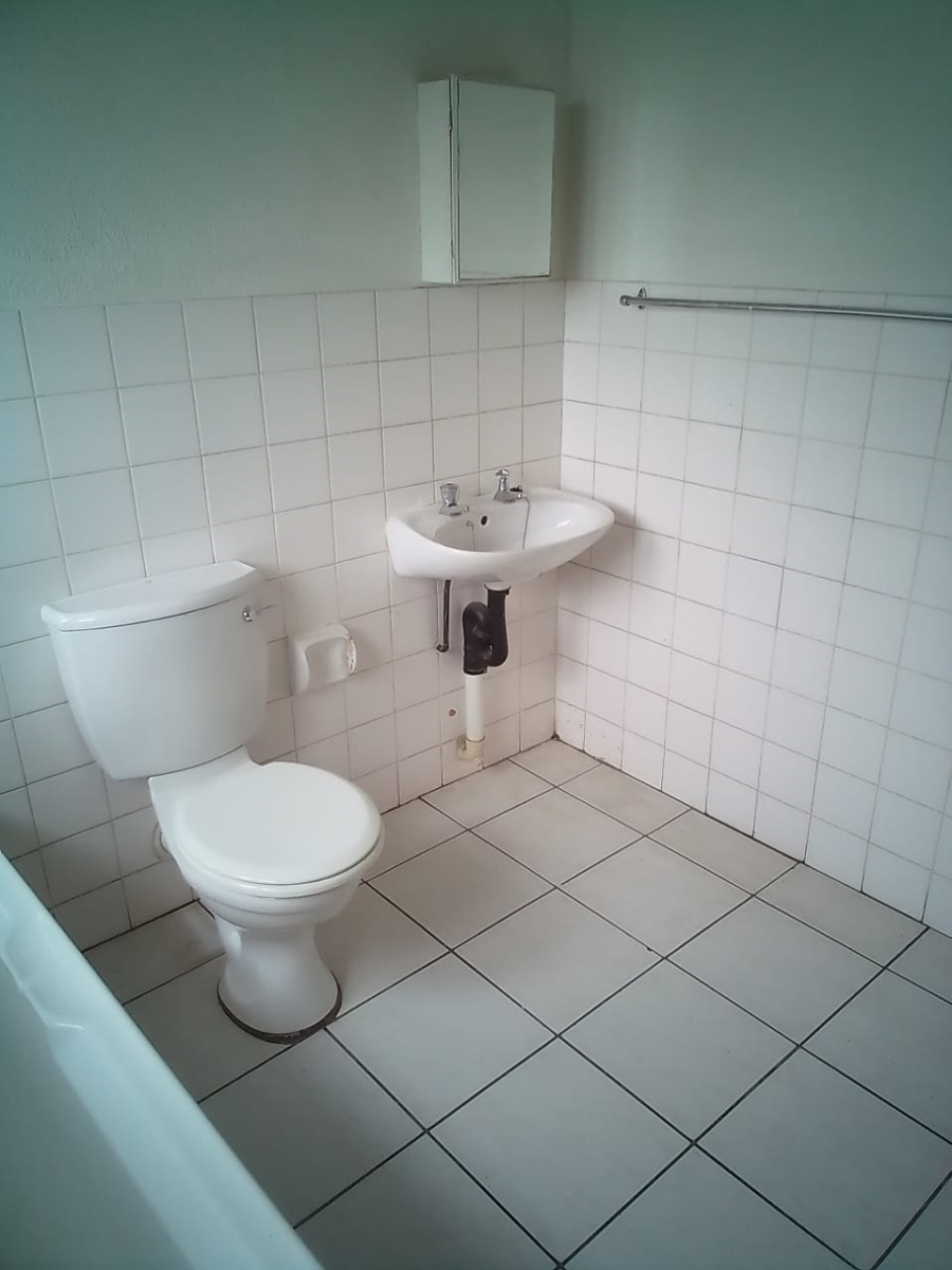 To Let 3 Bedroom Property for Rent in Norkem Park Gauteng