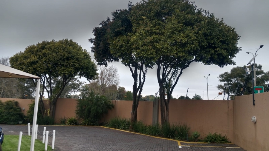 2 Bedroom Property for Sale in Randhart Gauteng