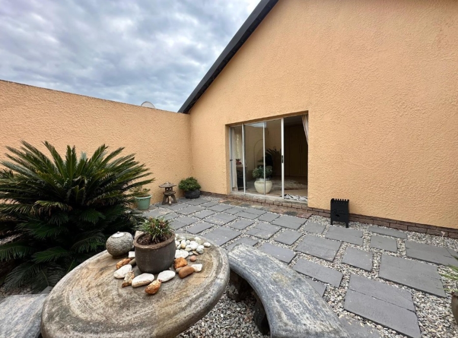 3 Bedroom Property for Sale in Mayfield Park Gauteng