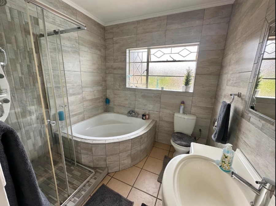3 Bedroom Property for Sale in Mayfield Park Gauteng