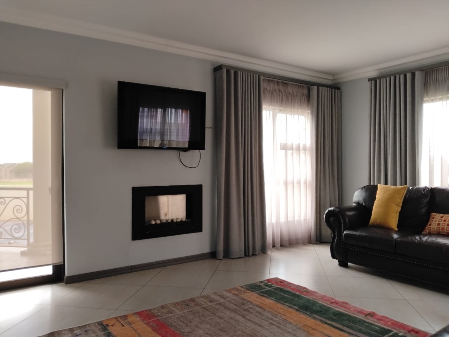 4 Bedroom Property for Sale in Helderwyk Gauteng