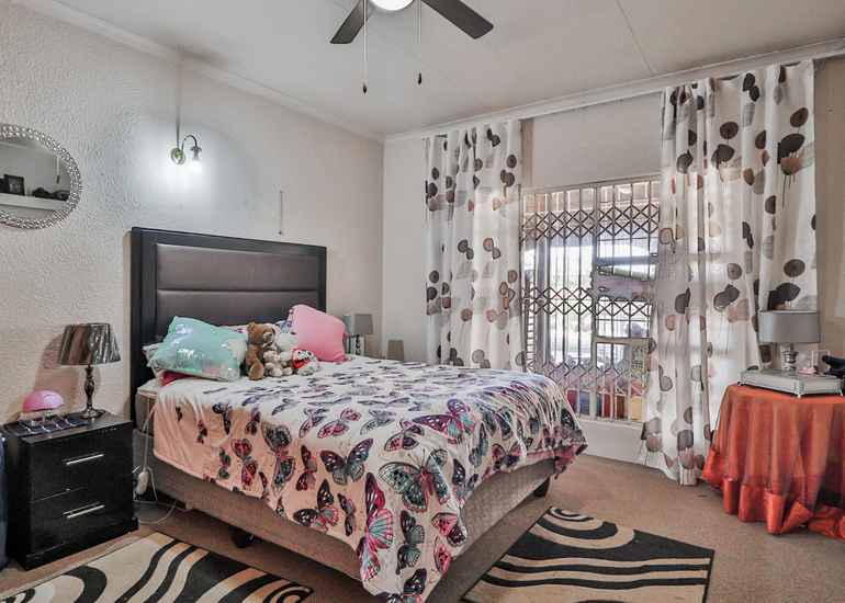 18 Bedroom Property for Sale in Grootvaly Gauteng