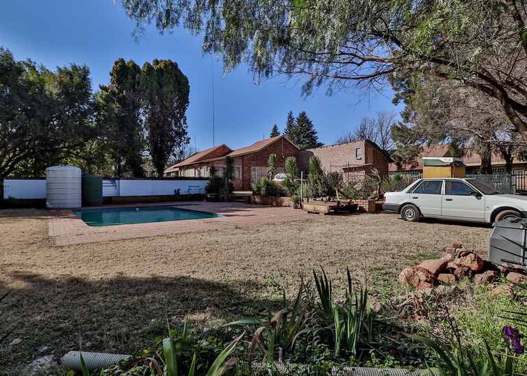 18 Bedroom Property for Sale in Grootvaly Gauteng