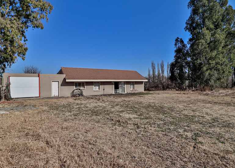 18 Bedroom Property for Sale in Grootvaly Gauteng