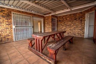5 Bedroom Property for Sale in Kempton Park Ext 5 Gauteng