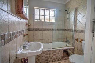2 Bedroom Property for Sale in Van Riebeeck Park Gauteng