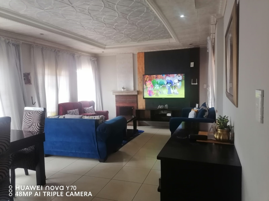 3 Bedroom Property for Sale in Mamelodi East Gauteng