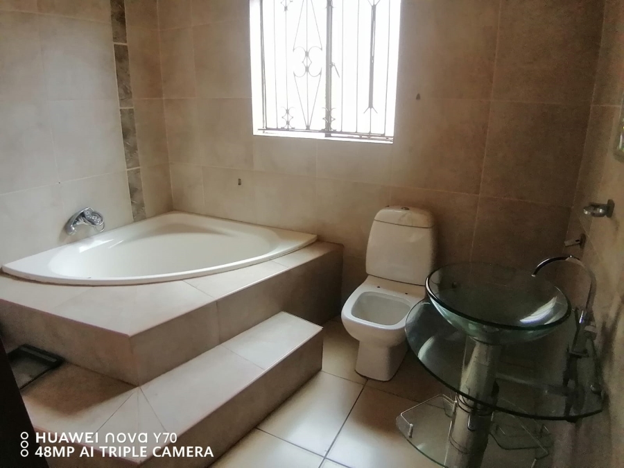 3 Bedroom Property for Sale in Mamelodi East Gauteng