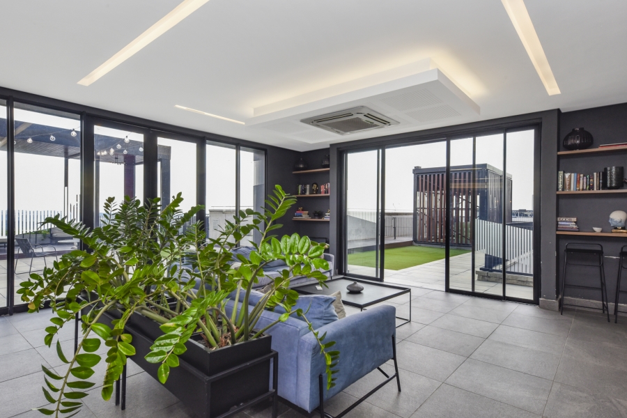 1 Bedroom Property for Sale in Sandown Gauteng